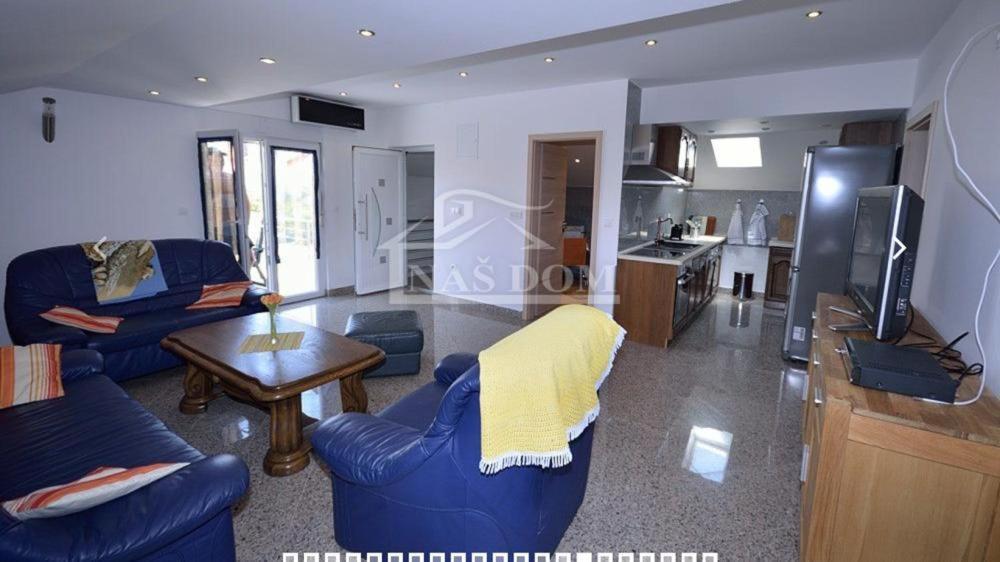 Apartman Niko Und Gaby Vodice Exterior foto
