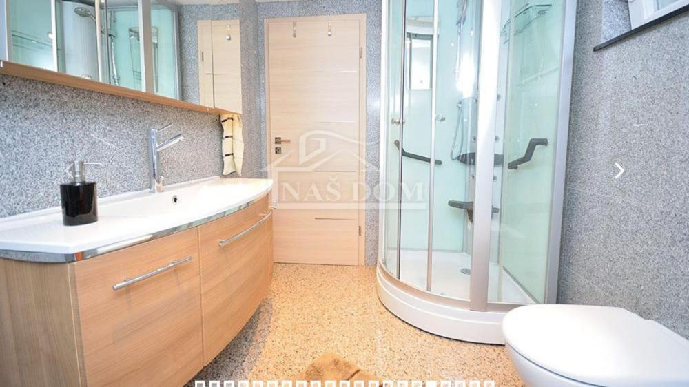 Apartman Niko Und Gaby Vodice Exterior foto